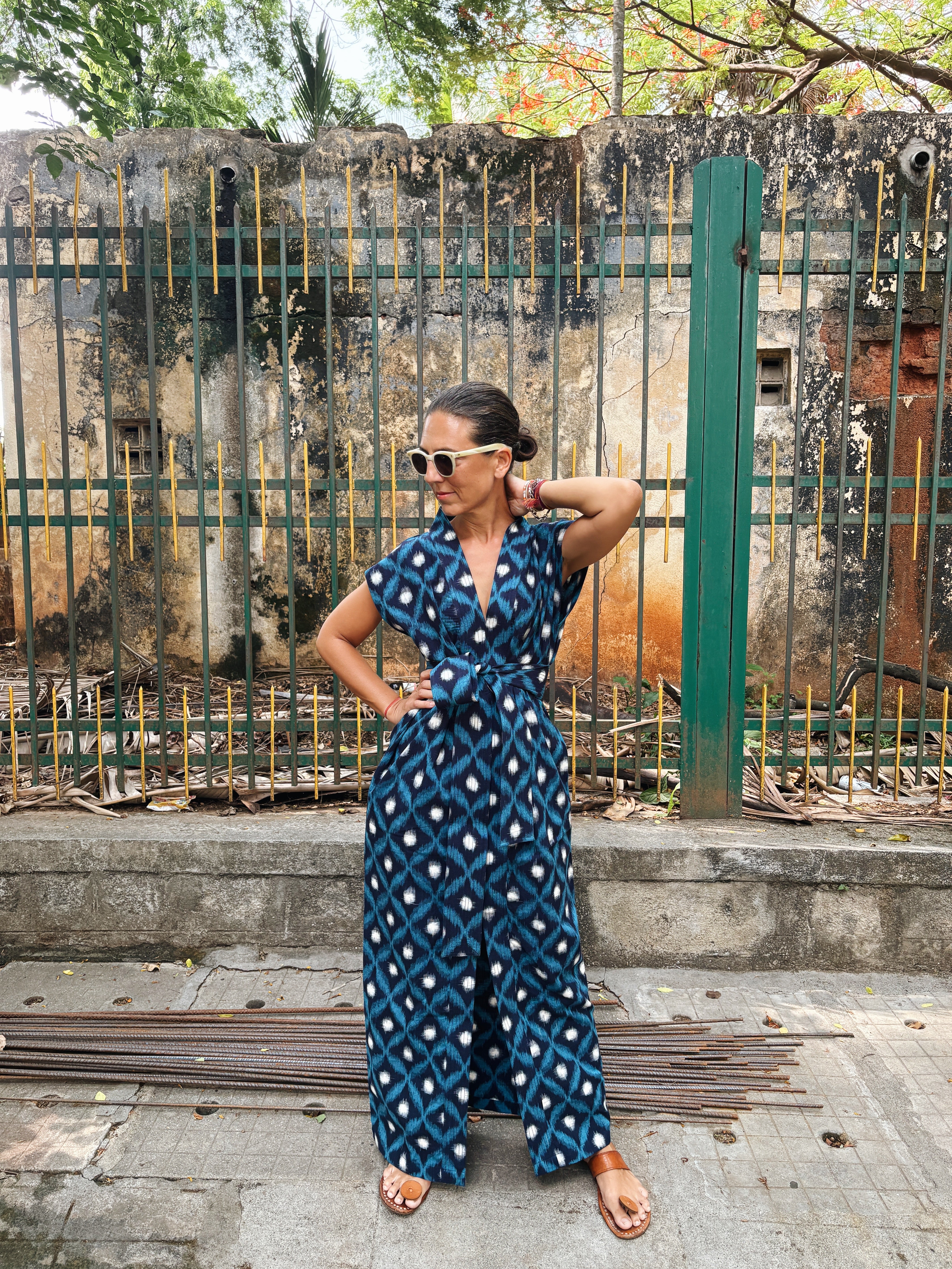 ikat 054