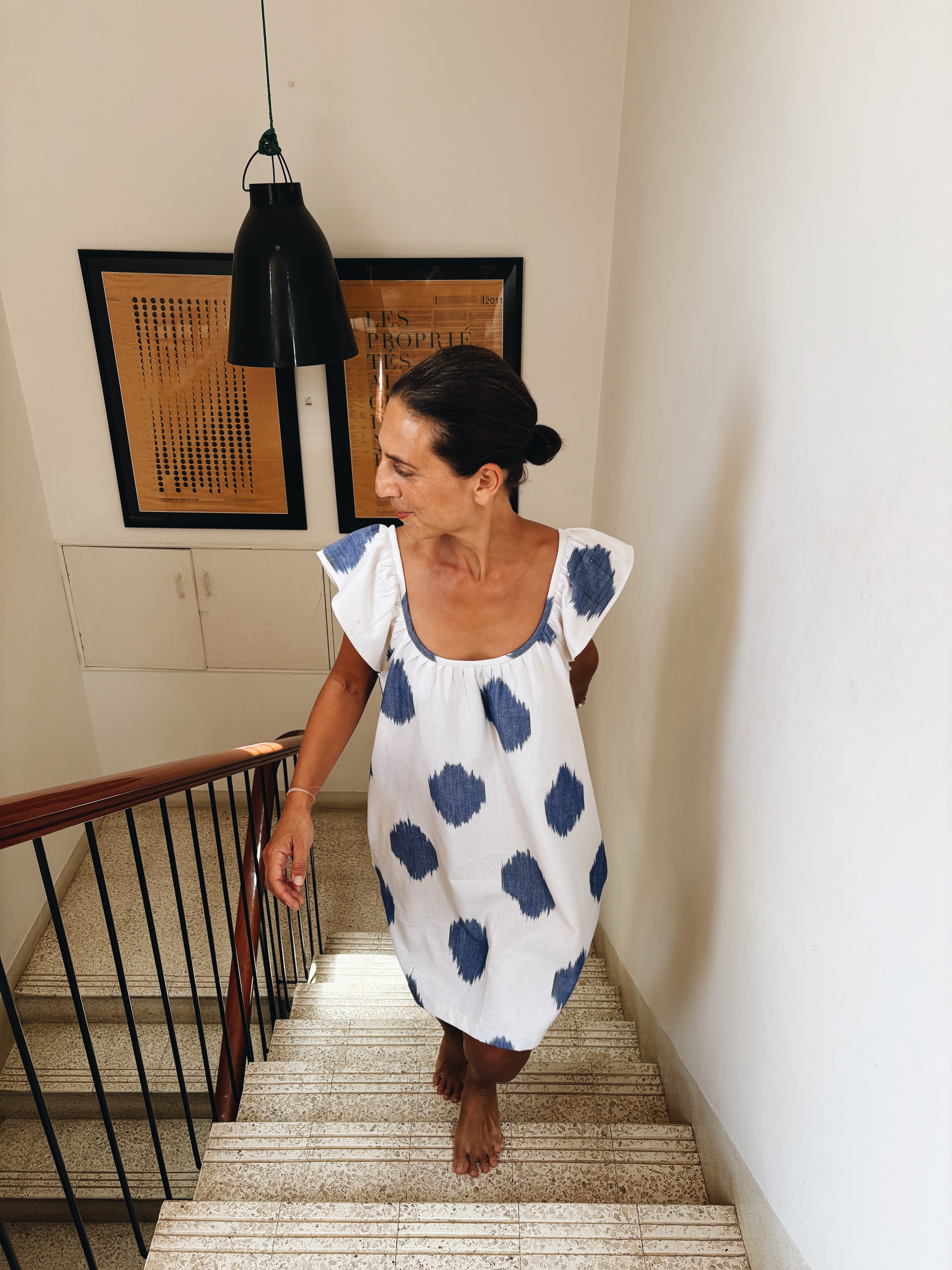 Short frill dress blue spot ikat