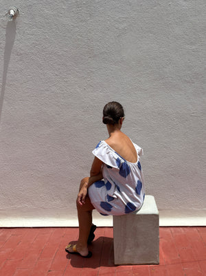 Short frill dress blue spot ikat