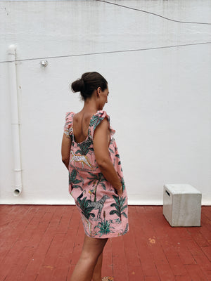 Short frill dress animal screen print