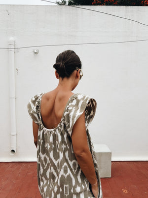 Short frill dress olive green ikat