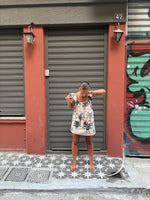 Short frill dress animal screen print