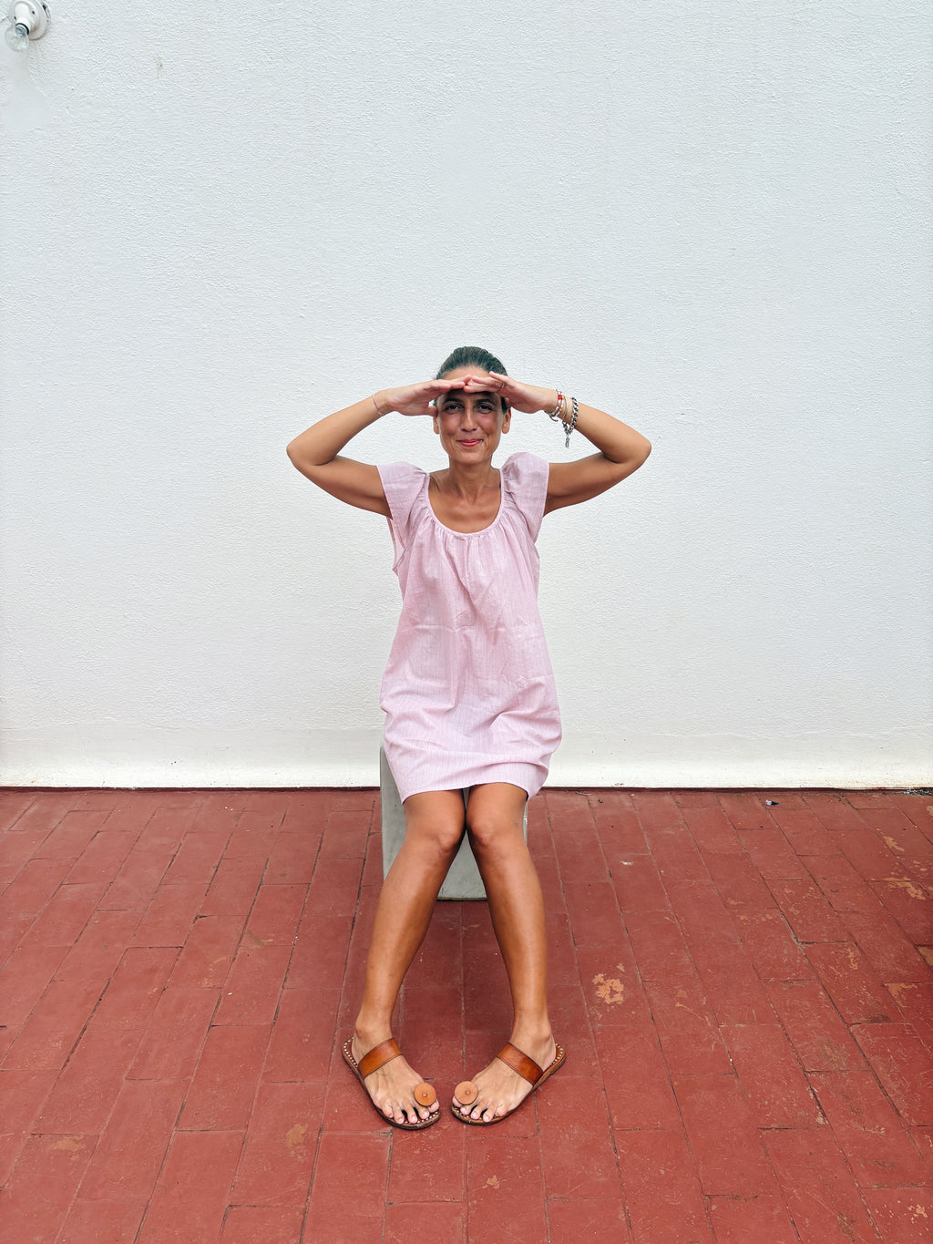 Short frill dress handloom cotton pink